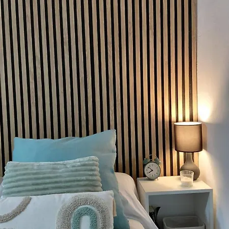 Sunny Corner Apartament *