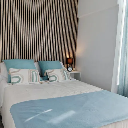 Sunny Corner 아파트 *